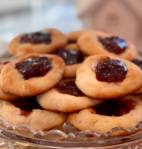 Merry Berry Thumbprint Cookies – Grandma Hoerners