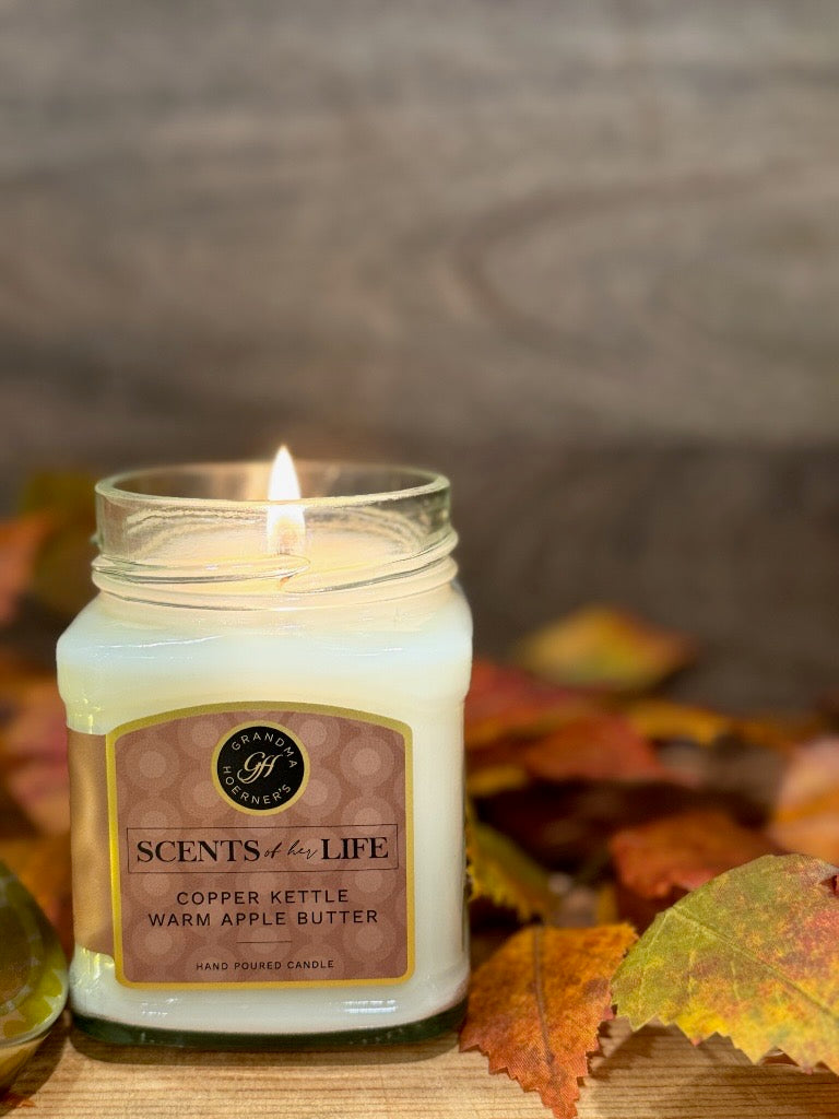 Scents Of Her Life - Copper Kettle Warm Apple Butter Candle